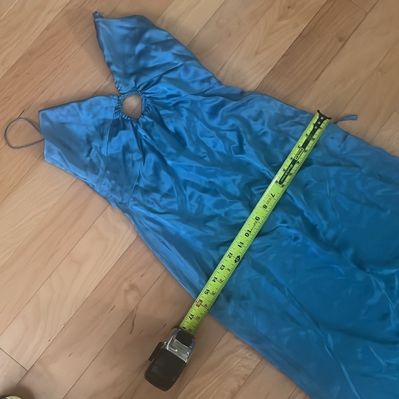 Unworn reformation Antoni dress - Picture 6 of 6